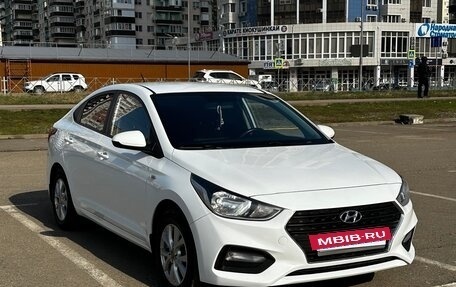 Hyundai Solaris II рестайлинг, 2017 год, 1 090 000 рублей, 5 фотография