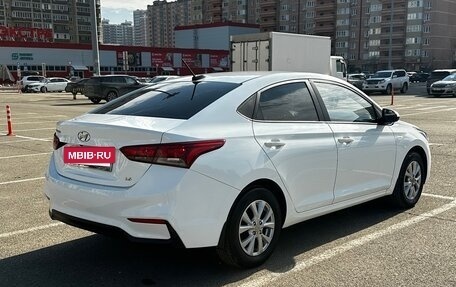Hyundai Solaris II рестайлинг, 2017 год, 1 090 000 рублей, 8 фотография