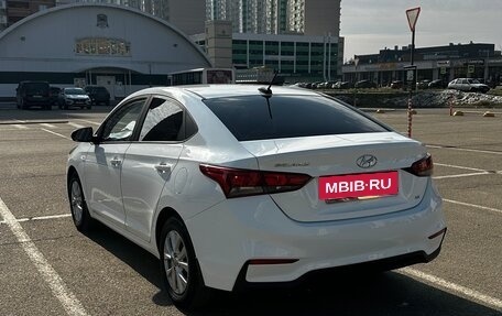 Hyundai Solaris II рестайлинг, 2017 год, 1 090 000 рублей, 9 фотография