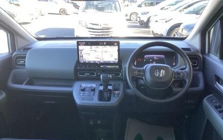 Honda Freed, 2025 год, 2 010 000 рублей, 13 фотография