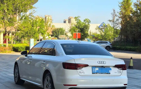 Audi A4, 2022 год, 2 470 001 рублей, 6 фотография