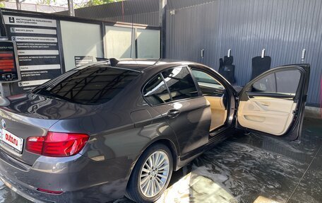 BMW 5 серия, 2012 год, 1 500 000 рублей, 5 фотография