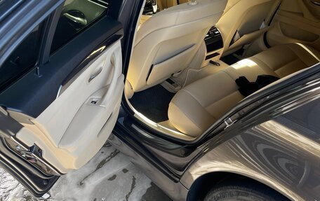 BMW 5 серия, 2012 год, 1 500 000 рублей, 21 фотография