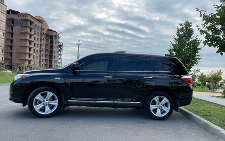 Toyota Highlander III, 2012 год, 2 100 000 рублей, 5 фотография