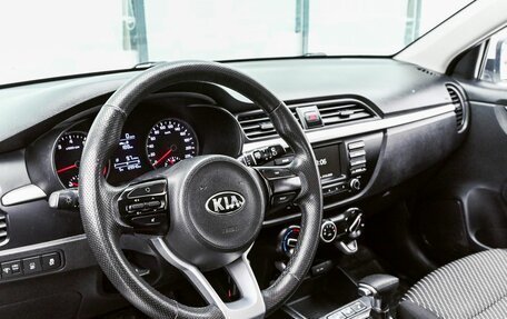 KIA Rio IV, 2018 год, 1 259 000 рублей, 10 фотография