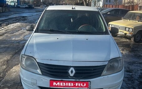 Renault Logan I, 2012 год, 230 000 рублей, 1 фотография