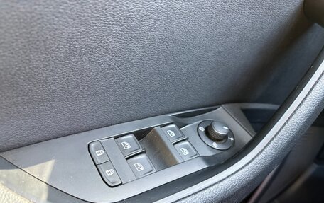 Skoda Superb III рестайлинг, 2018 год, 2 000 000 рублей, 1 фотография