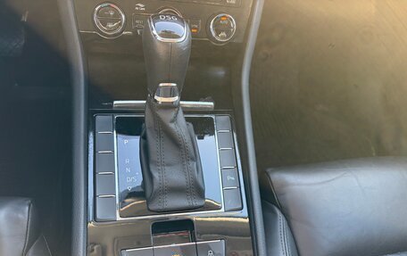 Skoda Superb III рестайлинг, 2018 год, 2 000 000 рублей, 3 фотография