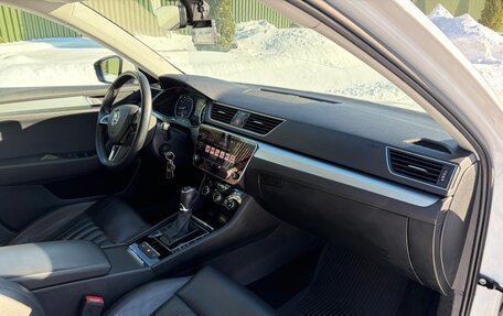 Skoda Superb III рестайлинг, 2018 год, 2 000 000 рублей, 7 фотография