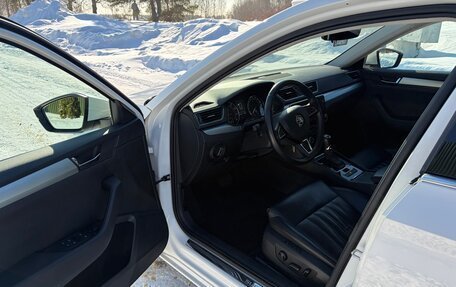 Skoda Superb III рестайлинг, 2018 год, 2 000 000 рублей, 15 фотография