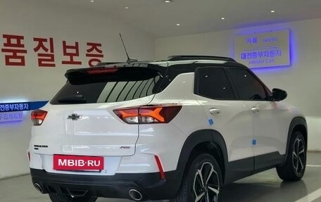 Chevrolet TrailBlazer, 2022 год, 1 275 000 рублей, 2 фотография