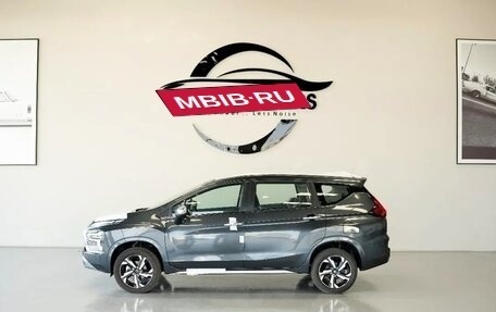 Mitsubishi Xpander, 2024 год, 2 253 000 рублей, 3 фотография