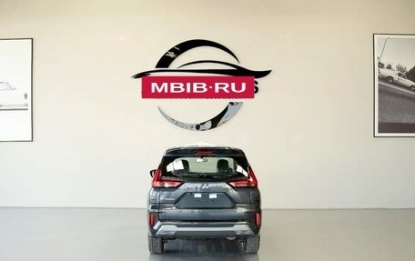 Mitsubishi Xpander, 2024 год, 2 253 000 рублей, 4 фотография