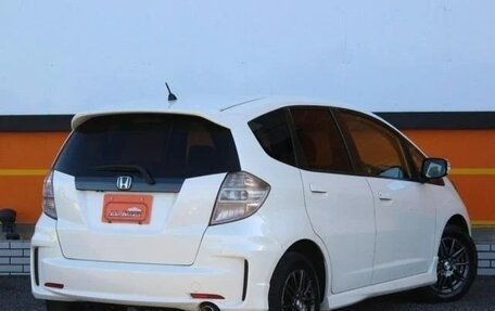 Honda Fit III, 2012 год, 788 000 рублей, 2 фотография