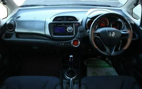 Honda Fit III, 2012 год, 788 000 рублей, 6 фотография
