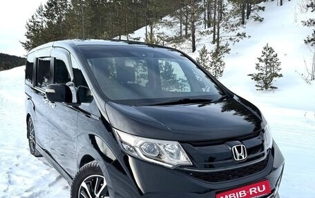 Honda Stepwgn IV, 2016 год, 2 090 000 рублей, 1 фотография