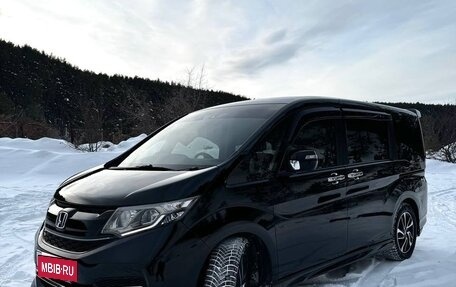 Honda Stepwgn IV, 2016 год, 2 090 000 рублей, 3 фотография