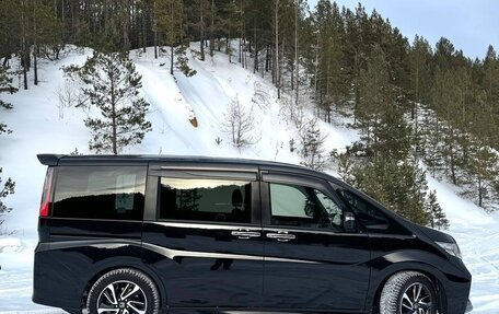 Honda Stepwgn IV, 2016 год, 2 090 000 рублей, 8 фотография