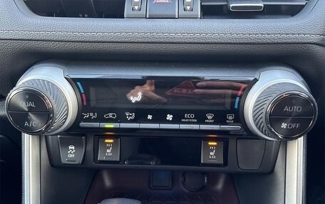 Toyota RAV4, 2022 год, 3 950 001 рублей, 23 фотография