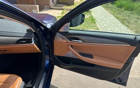 BMW 5 серия, 2019 год, 3 200 000 рублей, 13 фотография