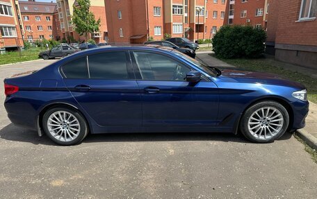 BMW 5 серия, 2019 год, 3 200 000 рублей, 3 фотография