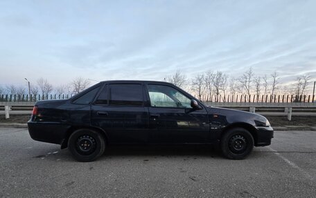 Daewoo Nexia I рестайлинг, 2009 год, 300 000 рублей, 3 фотография