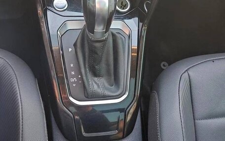 Volkswagen T-Roc I, 2022 год, 2 120 000 рублей, 9 фотография