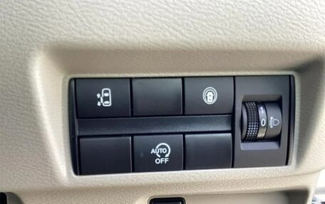 Nissan Roox, 2022 год, 815 000 рублей, 11 фотография