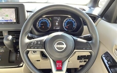 Nissan Roox, 2022 год, 815 000 рублей, 15 фотография