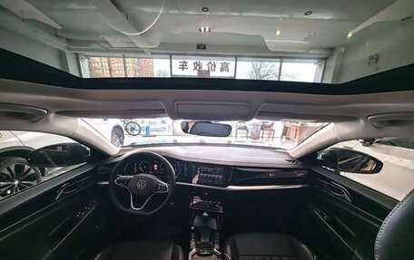 Volkswagen Passat B8 рестайлинг, 2023 год, 2 270 000 рублей, 2 фотография