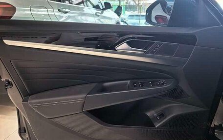 Volkswagen Passat B8 рестайлинг, 2023 год, 2 270 000 рублей, 14 фотография