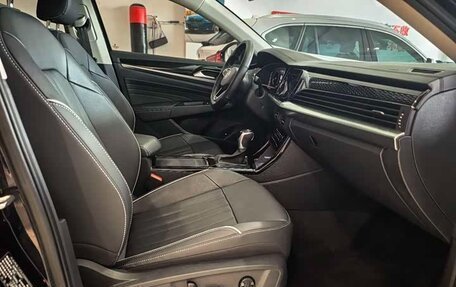 Volkswagen Passat B8 рестайлинг, 2023 год, 2 270 000 рублей, 12 фотография