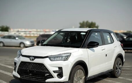 Toyota Raize I, 2025 год, 2 377 000 рублей, 2 фотография