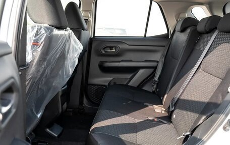 Toyota Raize I, 2025 год, 2 377 000 рублей, 17 фотография