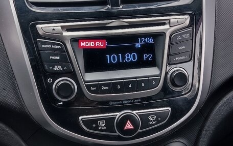 Hyundai Solaris II рестайлинг, 2016 год, 1 400 000 рублей, 12 фотография