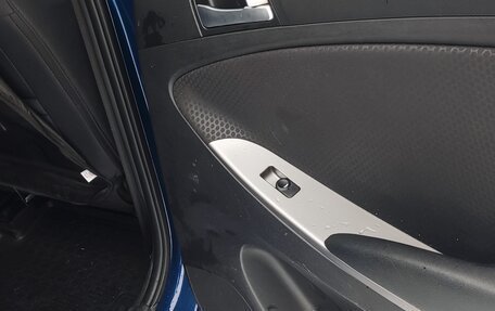 Hyundai Solaris II рестайлинг, 2016 год, 1 400 000 рублей, 22 фотография