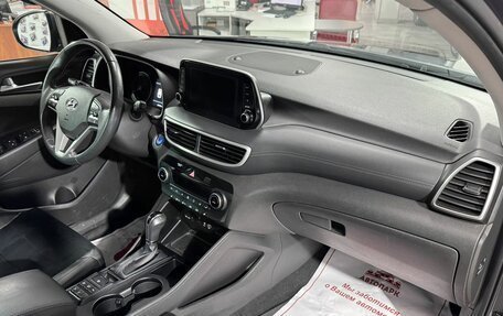 Hyundai Tucson III, 2019 год, 2 099 000 рублей, 13 фотография