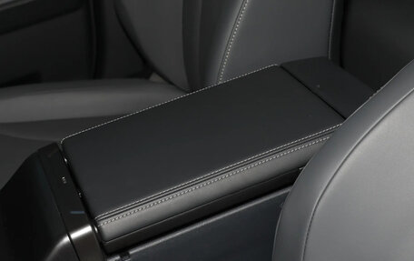 Toyota RAV4, 2026 год, 4 090 000 рублей, 11 фотография