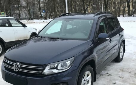 Volkswagen Tiguan I, 2012 год, 1 600 000 рублей, 2 фотография