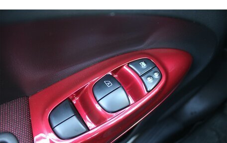 Nissan Juke II, 2011 год, 950 000 рублей, 22 фотография