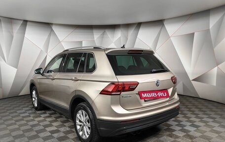 Volkswagen Tiguan II, 2018 год, 2 345 000 рублей, 4 фотография