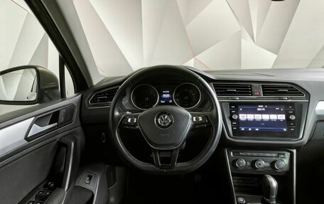 Volkswagen Tiguan II, 2018 год, 2 345 000 рублей, 20 фотография