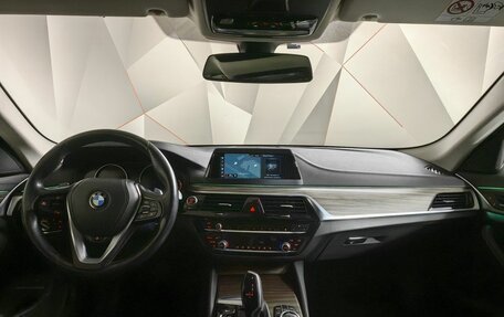 BMW 5 серия, 2017 год, 3 395 000 рублей, 10 фотография