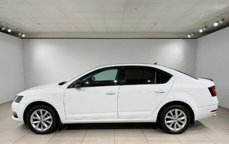 Skoda Octavia, 2017 год, 1 590 000 рублей, 8 фотография