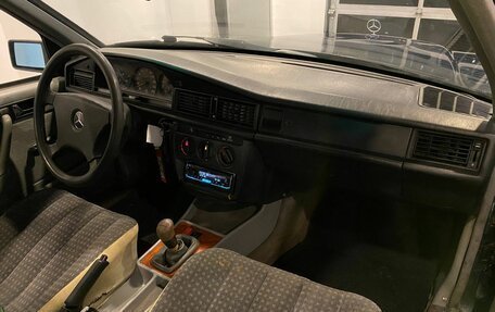 Mercedes-Benz 190 (W201), 1992 год, 220 000 рублей, 4 фотография