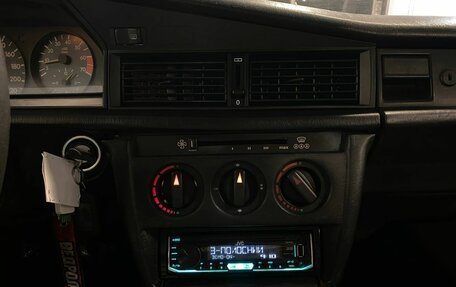 Mercedes-Benz 190 (W201), 1992 год, 220 000 рублей, 21 фотография