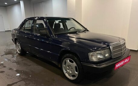 Mercedes-Benz 190 (W201), 1992 год, 220 000 рублей, 13 фотография