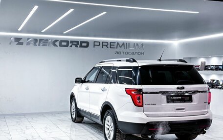 Ford Explorer VI, 2012 год, 1 550 000 рублей, 27 фотография