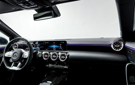 Mercedes-Benz CLA AMG, 2020 год, 5 200 000 рублей, 24 фотография