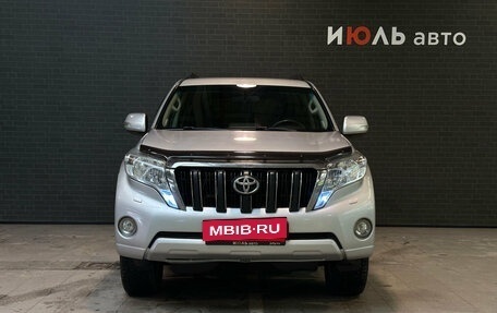 Toyota Land Cruiser Prado 150 рестайлинг 2, 2014 год, 3 700 000 рублей, 2 фотография